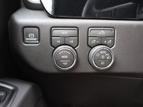 New 2026 Chevrolet Silverado 1500 RST image 14