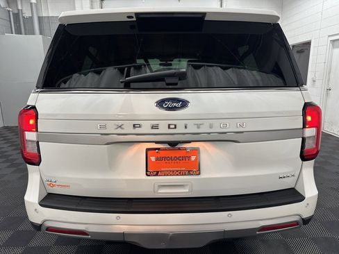 Used 2023 Ford Expedition Max XLT image 8