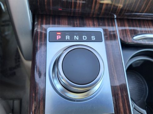 Used 2016 Land Rover Range Rover Long Wheelbase Supercharged image 14