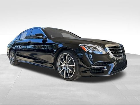 Used 2019 Mercedes-Benz S 560e image 2