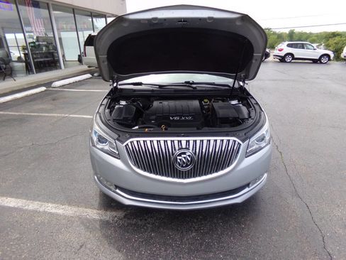 Used 2016 Buick LaCrosse Leather FWD image 32