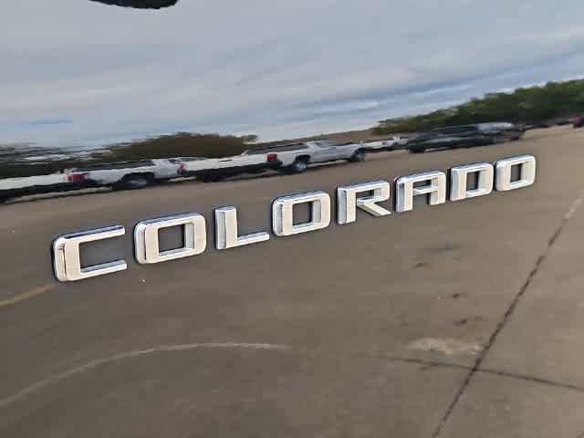 Used 2024 Chevrolet Colorado LT w/ LT Convenience Package III RWD image 11