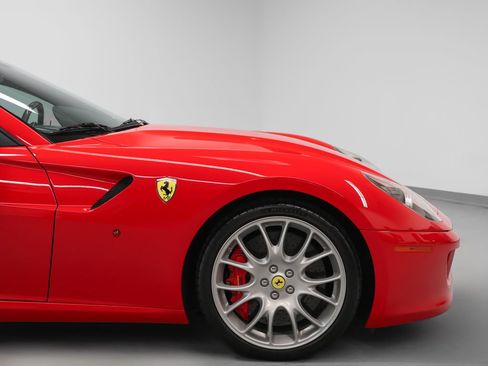 Used 2007 Ferrari 599 GTB Fiorano RWD image 12