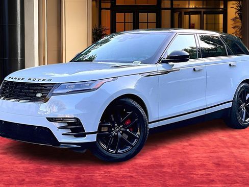 Used 2025 Land Rover Range Rover Velar Dynamic SE image 1
