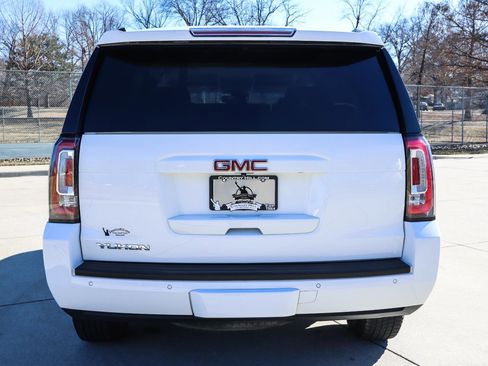 Used 2017 GMC Yukon SLE w/ Convenience Package image 18