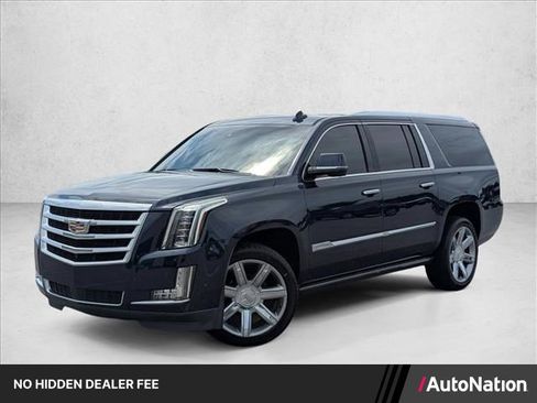 Used 2017 Cadillac Escalade ESV Premium Luxury RWD image 1