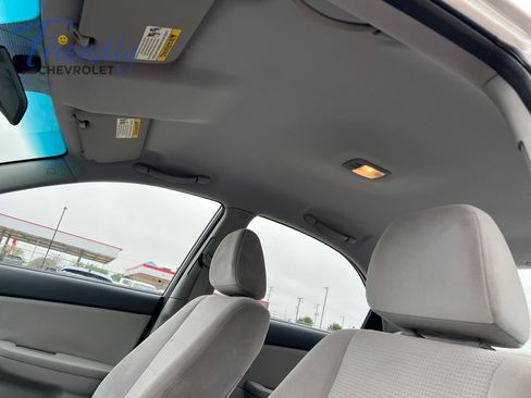 Used 2008 Kia Spectra LX FWD image 24