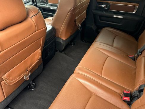 Used 2015 RAM 3500 Laramie Longhorn image 12