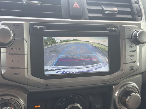 Used 2015 Toyota 4Runner SR5 RWD image 14