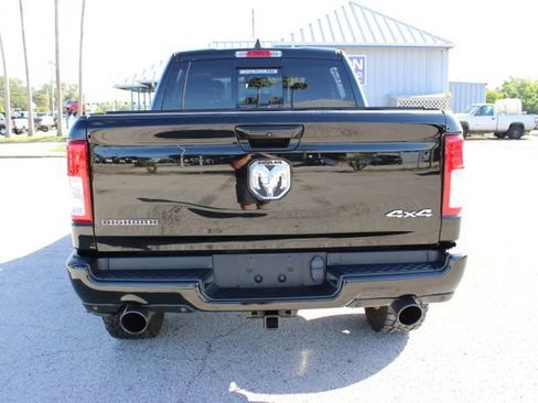 Used 2022 RAM 1500 Big Horn AWD/4WD image 9
