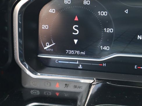 Used 2023 GMC Sierra 1500 Elevation w/ Preferred Package image 24