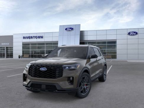 New 2026 Ford Explorer ST-Line w/ ST-Line Street Pack image 2