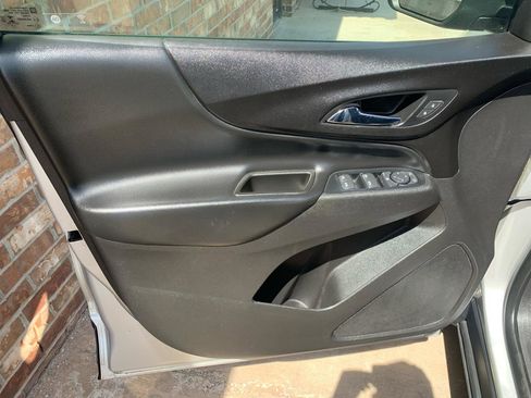 Used 2020 Chevrolet Equinox LT w/ LPO, Blackout Package image 22