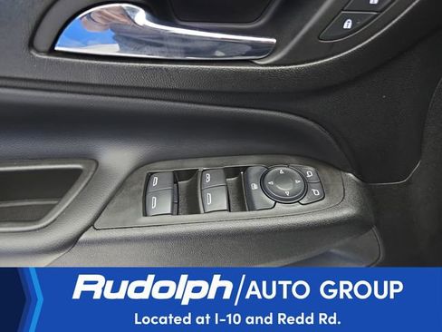 Used 2022 Chevrolet Equinox LT image 12