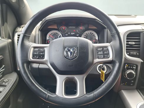 Used 2024 RAM 1500 Warlock AWD/4WD image 19