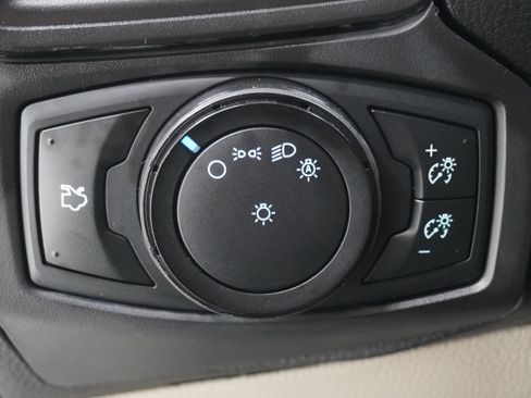 Used 2014 Ford Focus SE image 18