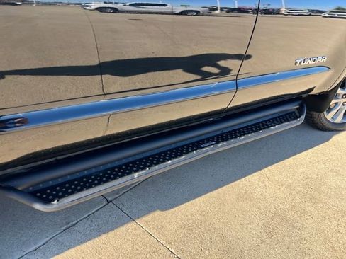 Used 2016 Toyota Tundra Limited image 10