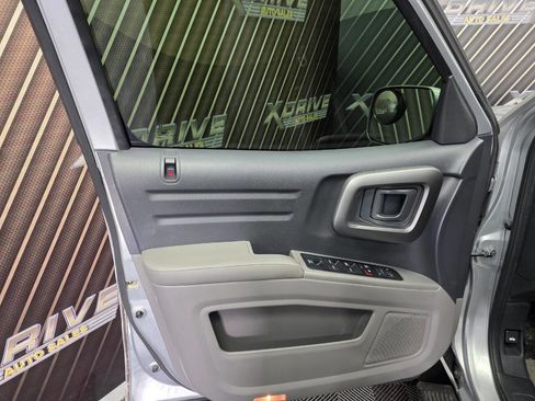 Used 2011 Honda Ridgeline RTL image 18