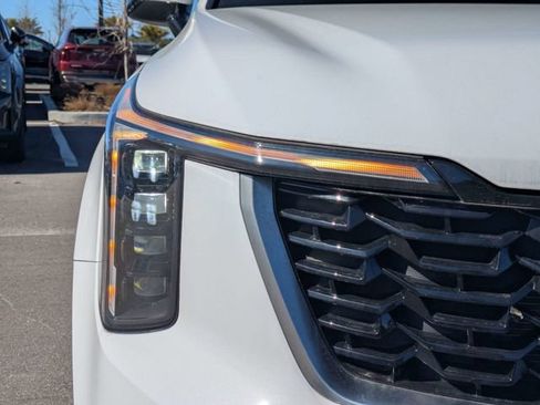 New 2025 Kia Sorento S w/ Panoramic Sunroof Package FWD image 9