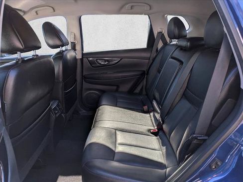 Used 2017 Nissan Rogue SL AWD/4WD image 18