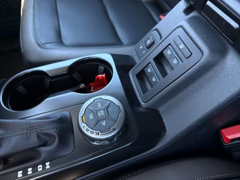 Used 2025 Ford Bronco Outer Banks AWD/4WD image 36