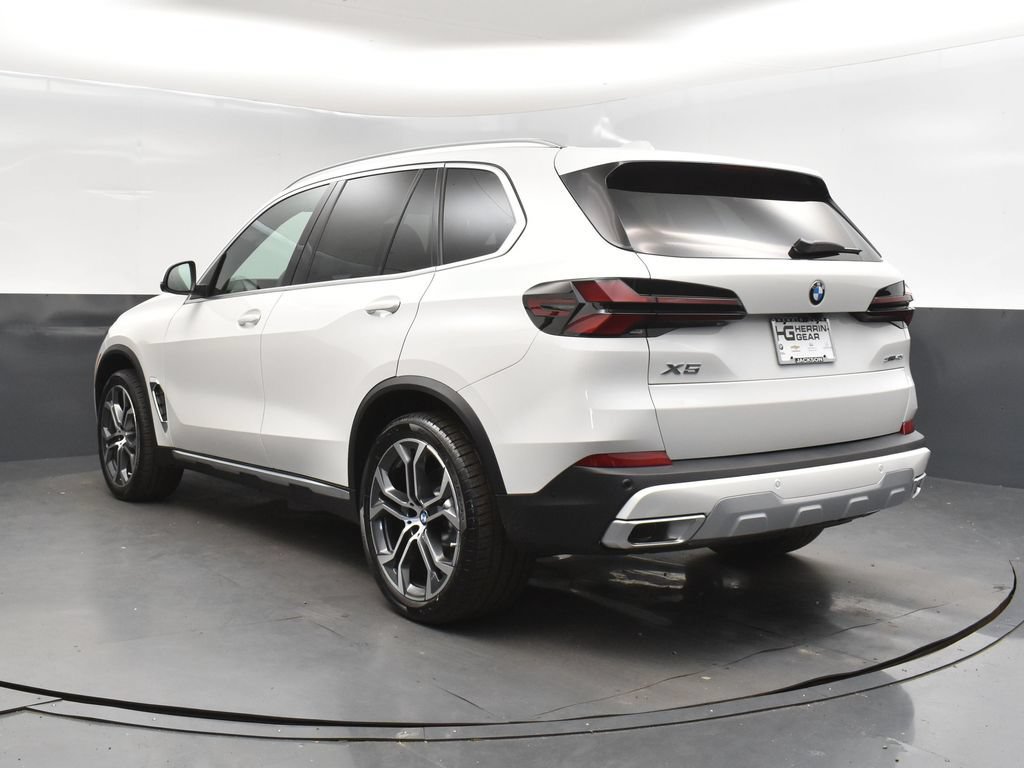 Used 2026 BMW X5 sDrive40i w/ Parking Assistance Package RWD image 5