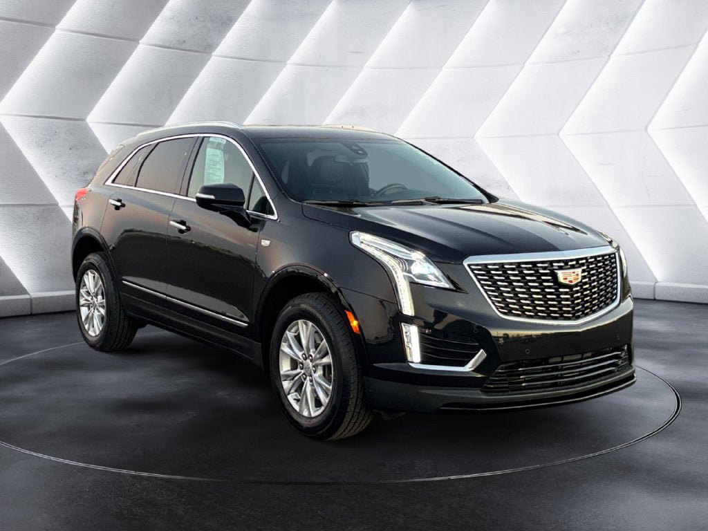 Certified 2024 Cadillac XT5 Luxury FWD image 7