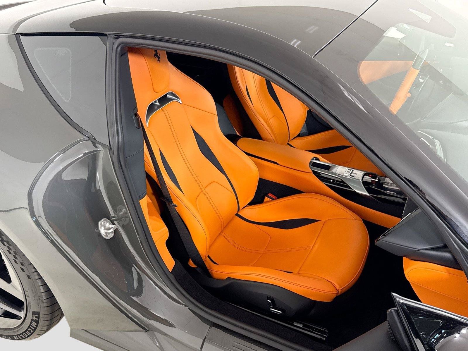 Used 2025 Ferrari 12Cilindri RWD image 25