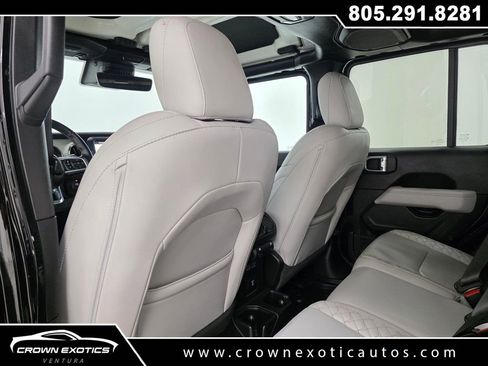 Certified 2021 Jeep Gladiator Overland image 19