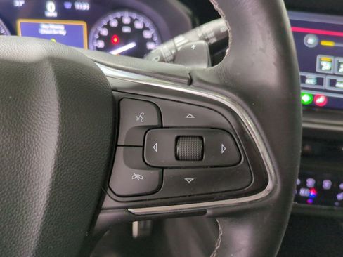 Used 2022 Buick Envision Essence w/ Sport Touring Package image 25