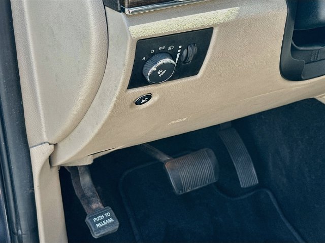 Used 2014 Jeep Grand Cherokee Limited AWD/4WD image 10