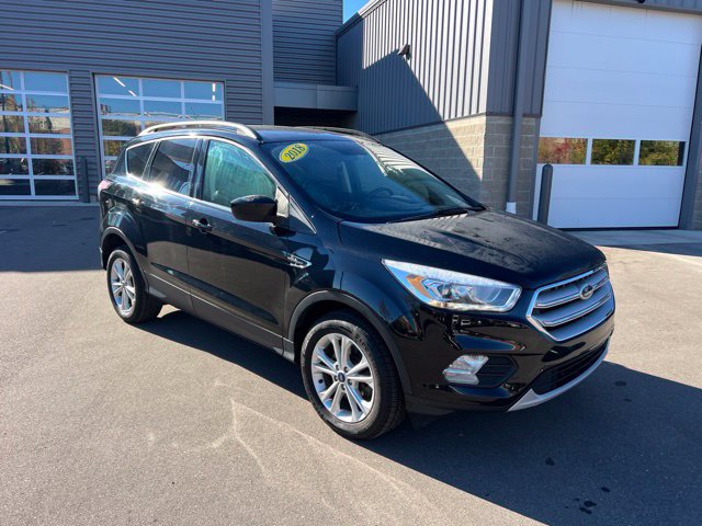 Used 2018 Ford Escape SEL AWD/4WD image 3
