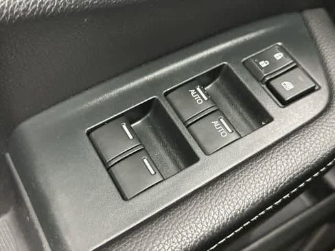 Used 2023 Honda Ridgeline Sport image 20