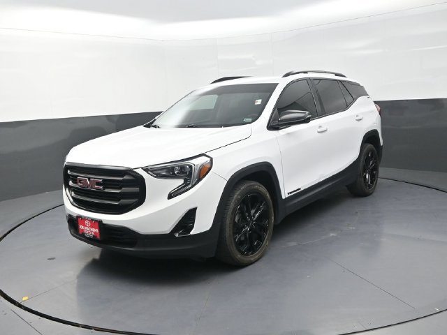 Used 2019 GMC Terrain SLT w/ Black Edition FWD image 3