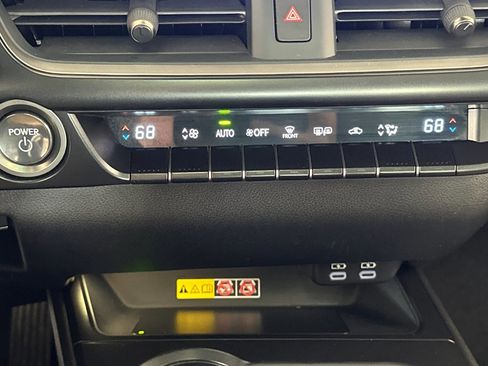 Certified 2023 Lexus UX 250h FWD w/ Accessory Package (Z2) image 19