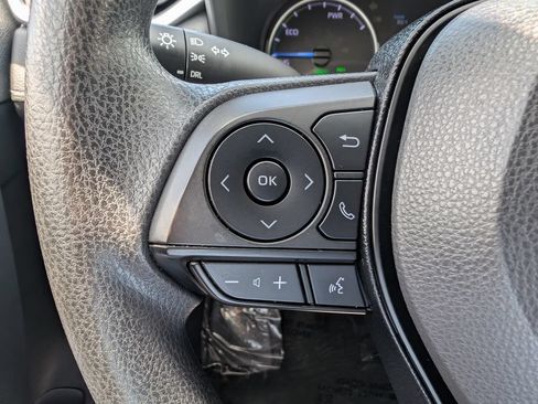 Used 2020 Toyota RAV4 Limited AWD/4WD image 11