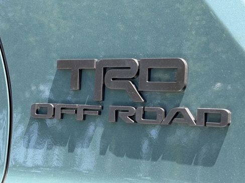 New 2026 Toyota 4Runner TRD Off-Road Premium AWD/4WD image 9