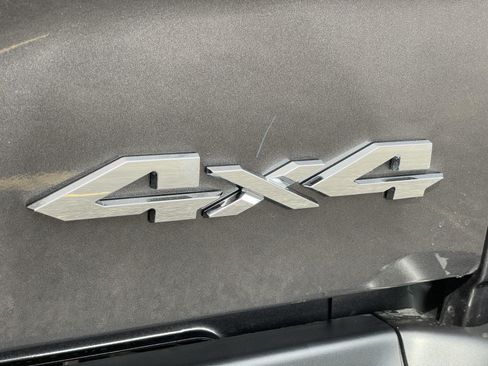 New 2026 RAM 2500 Laramie w/ Sport Appearance Package AWD/4WD image 63