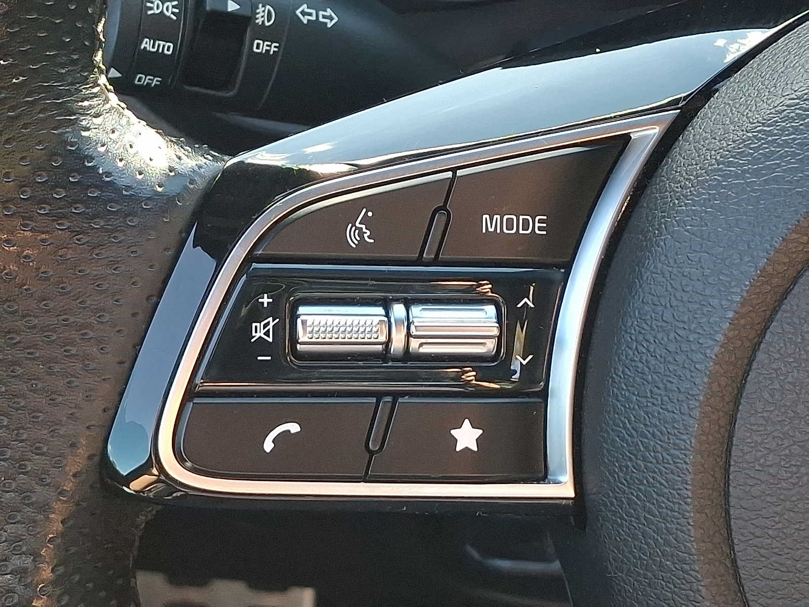 Used 2022 Kia Forte GT-Line w/ GT-Line Technology Package FWD image 21