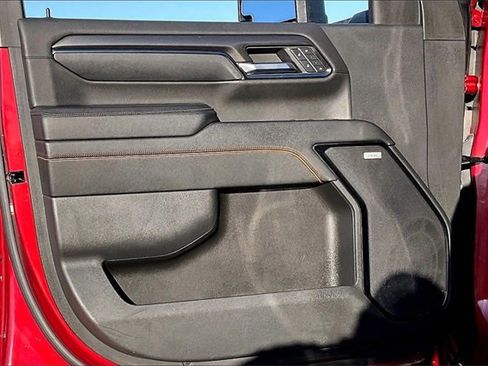 Used 2024 GMC Sierra 2500 AT4 w/ AT4 Premium Plus Package image 21