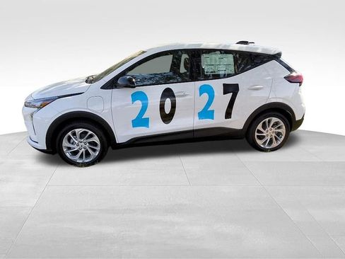 New 2027 Chevrolet Bolt LT w/ Comfort Package FWD image 12