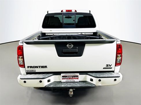 Used 2018 Nissan Frontier SV w/ Value Truck Package image 6
