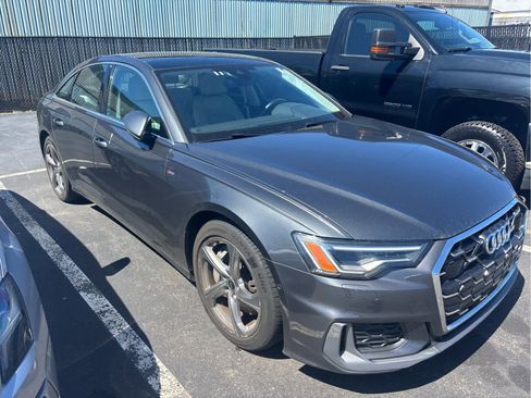 Used 2024 Audi A6 Premium Plus image 2