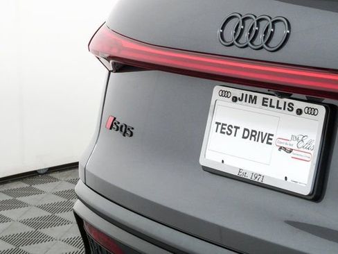 New 2025 Audi SQ5 Premium Plus image 37