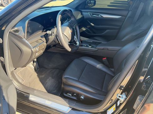 Used 2025 Cadillac CT5 Premium Luxury RWD image 12