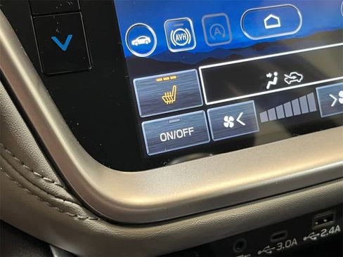 Used 2025 Subaru Legacy Premium image 21