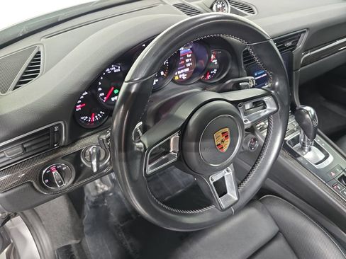 Used 2019 Porsche 911 Carrera GTS RWD image 4