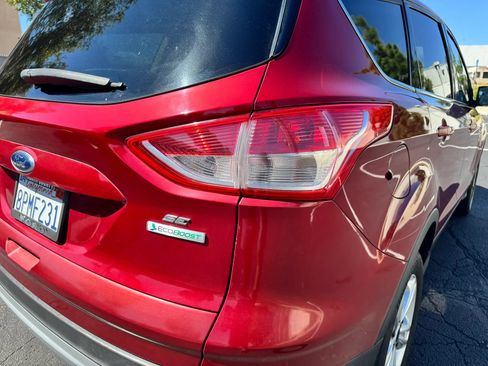 Used 2013 Ford Escape SE FWD image 10
