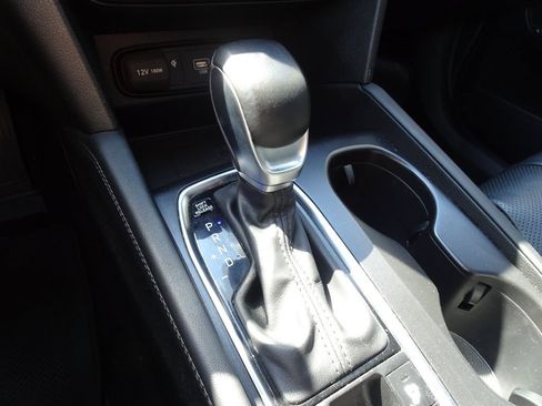 Used 2019 Hyundai Santa Fe AWD image 17
