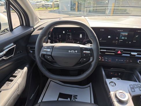New 2026 Kia Sportage SX Prestige AWD/4WD image 24